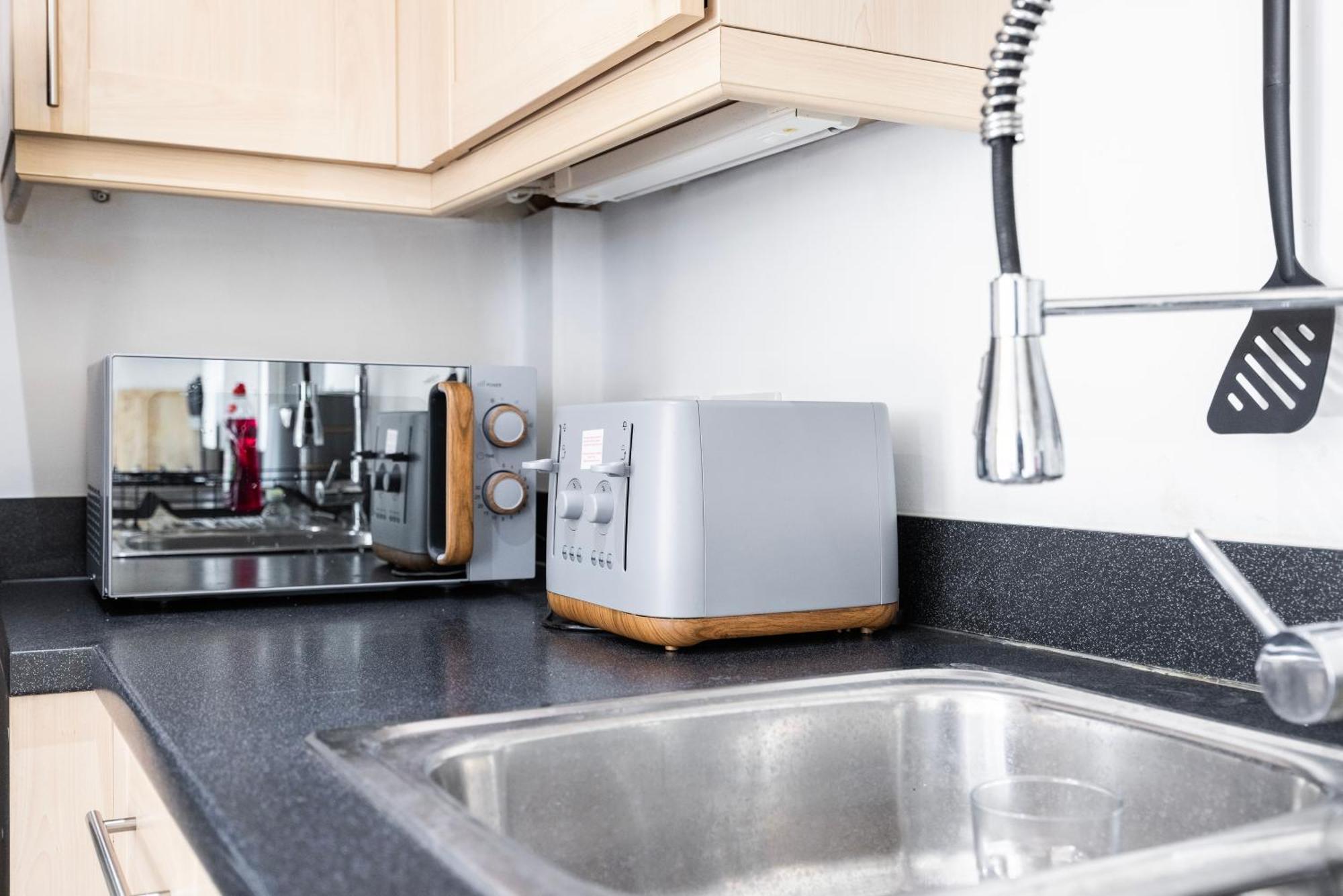 Modern 2 Bed Flat In Greenwich Appartamento